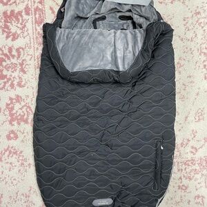 JJ Cole Bundle Me stroller cover